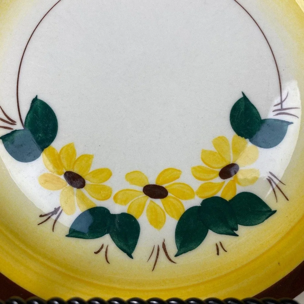 6 Vernonware Vernon Kilns Brown Eyed Susan Salad Plates Metlox 1940s 50s